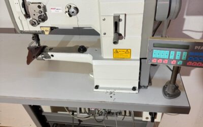 Pfaff 335-G-900     Neuwertige 3 fach Transport mit Fadenabschneider und 220 Volt Servomotor