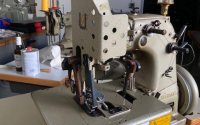 Union Special 81200 AF Teppichkäntelmaschine mit Obertransport für schwere Teppiche
